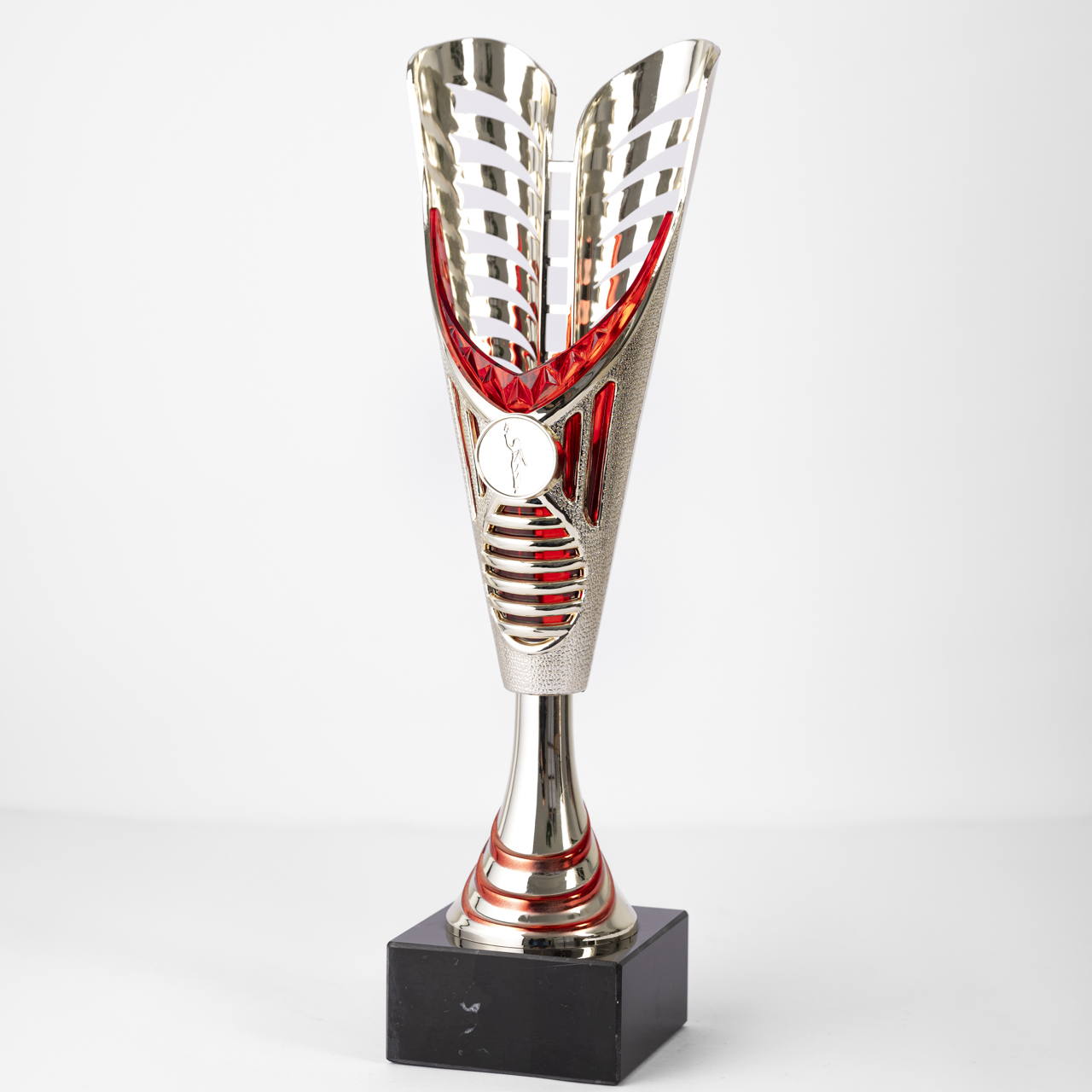 Red Luminary Award - Image 2