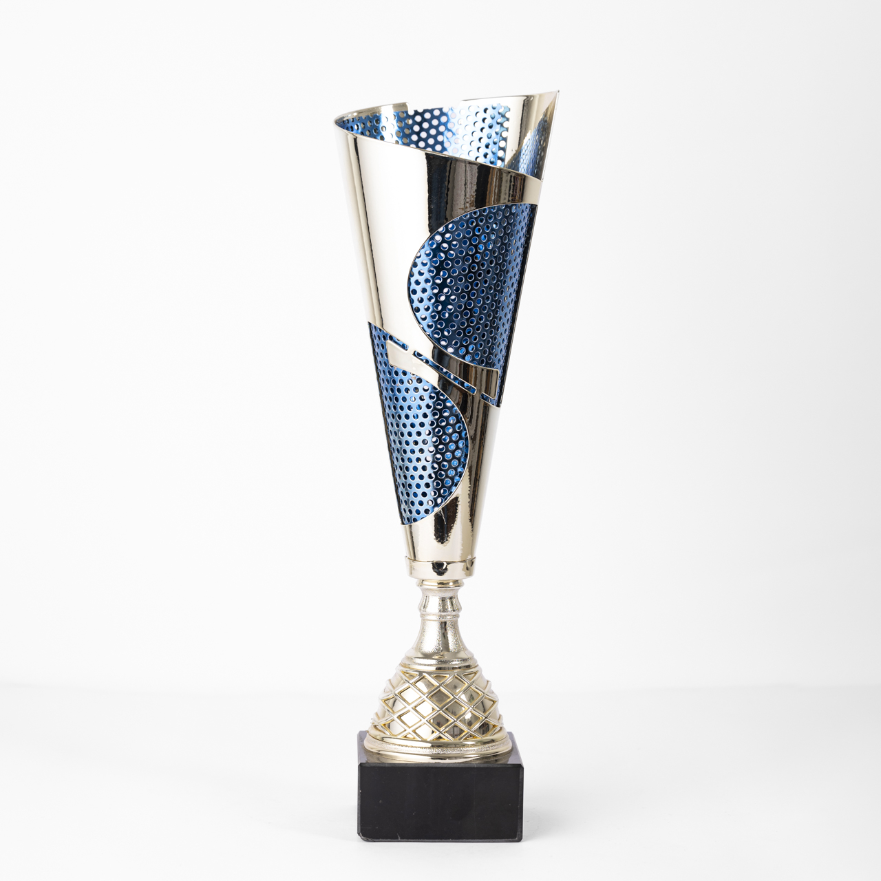 Elysian Triumph Trophy - Image 2